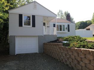 38 Magnolia St, Newington, CT 06111