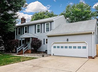 708 Merle Ct, Chesapeake, VA 23322