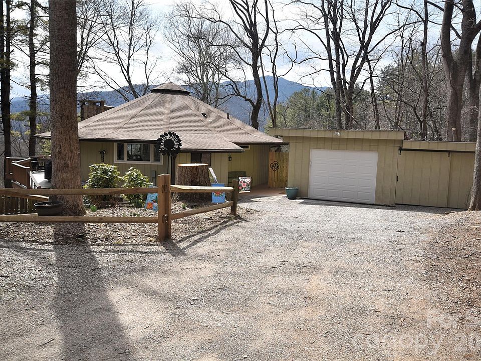 1st image of 1299 Country Club Dr