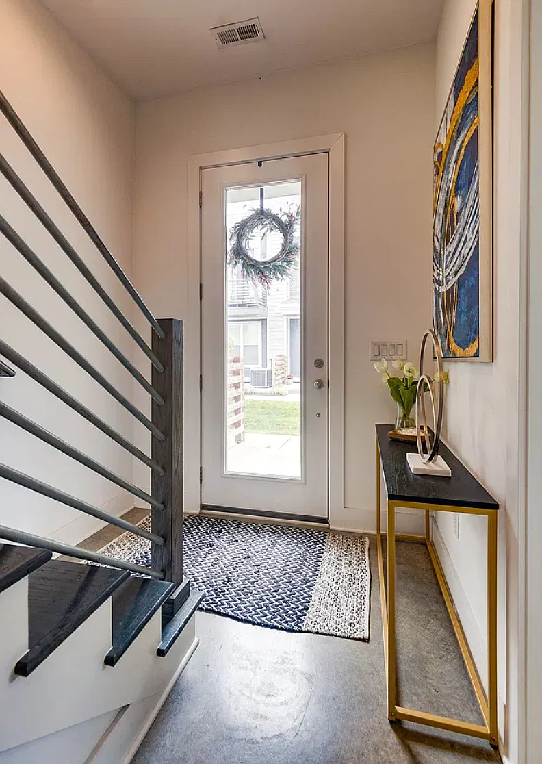 2 bed, 2.5 bath, 1175 sqft, $2,950 — Photo 4