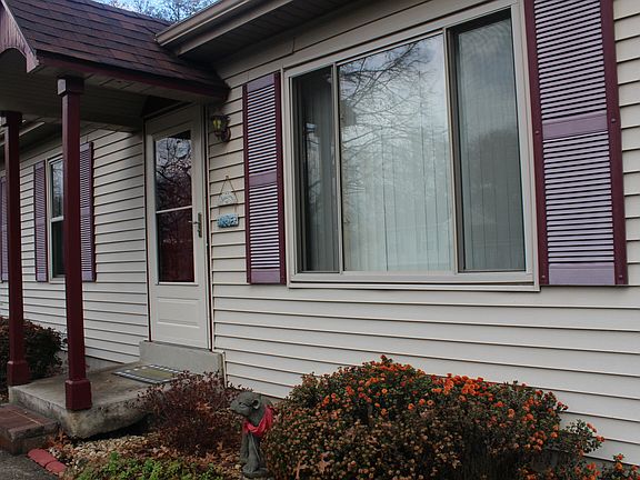 3rd image of 2224 Fayhill Dr