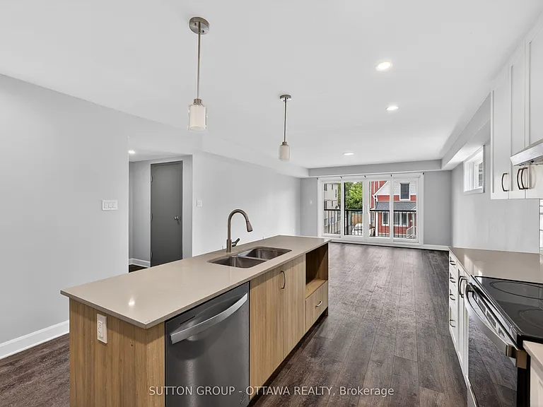 340 Shakespeare St — Photo 15