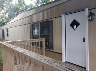 744 Old Edgemoor Ln, Clinton, TN 37716