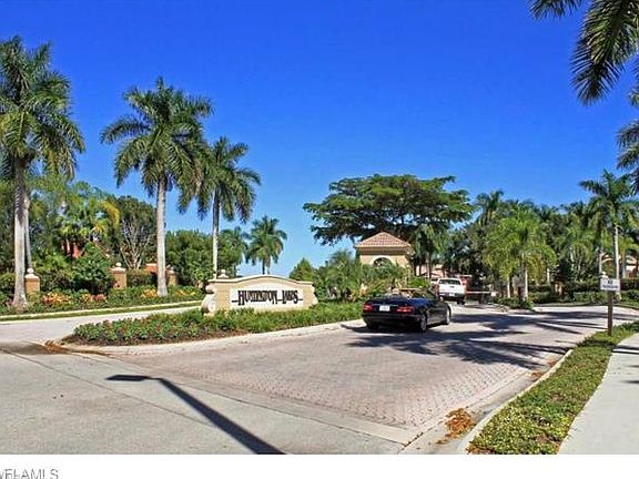 4th image of 6740 Huntington Lakes Cir APT 201