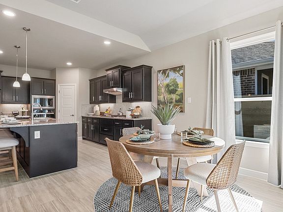 7th image of this home