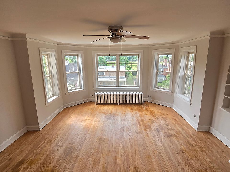 Extra Large Living Room