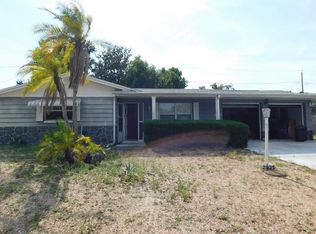 3325 Silver Hill Dr, Holiday, FL 34691