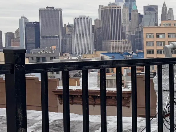 172 Union Street image 1 of 14