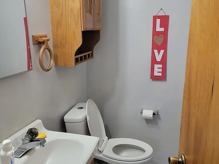 27428 Audrey Ave — Photo 14