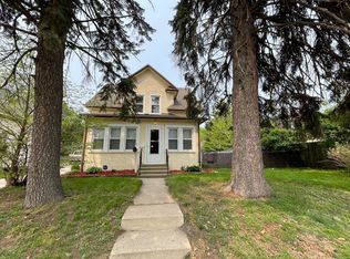 679 40th Ave NE, Columbia Heights, MN 55421