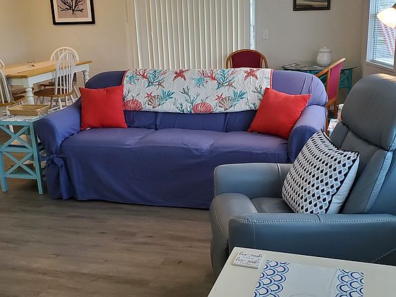 Swivel Rocker Recliner chair allows for easy TV viewing or visiting with those on couch or in dining/seating nook areas