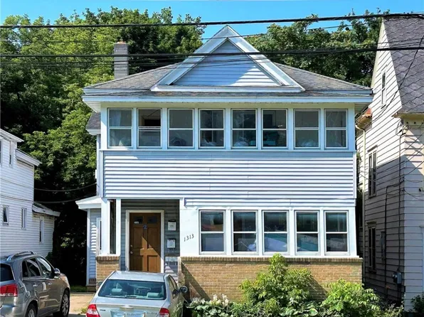 1313 Park St, Syracuse, NY 13208