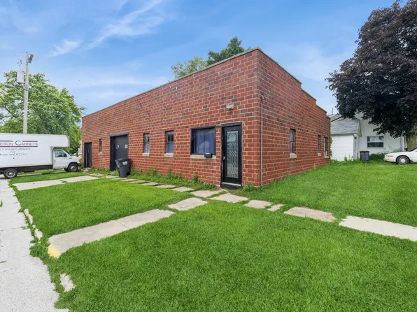 1306 11th Ave, Eldora, IA 50627