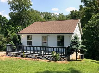 194 Green Hill Dr, Martinsville, VA 24112