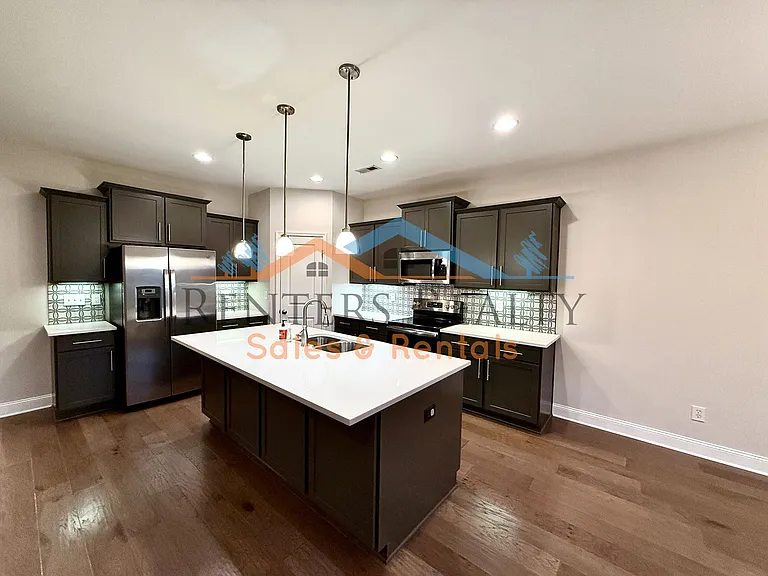 104 Colony Cove Dr — Photo 8