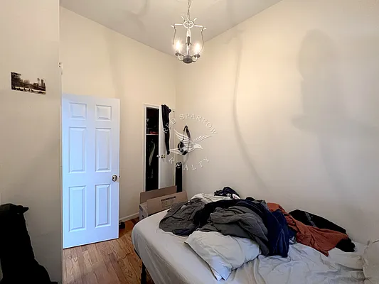 Rented by Red Sparrow Realty Group | media 8