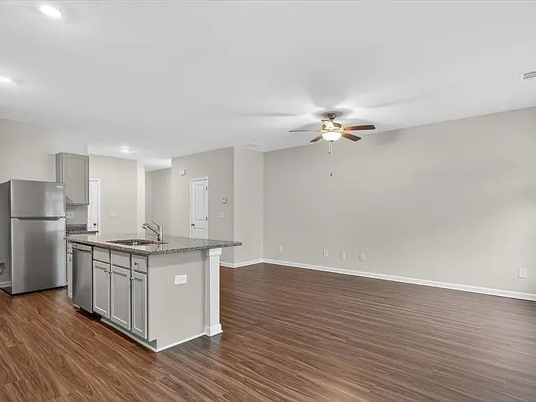 113 Brexley Dr — Photo 32
