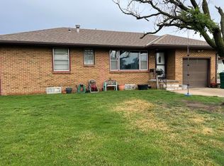 2219 Jackson St, Great Bend, KS 67530