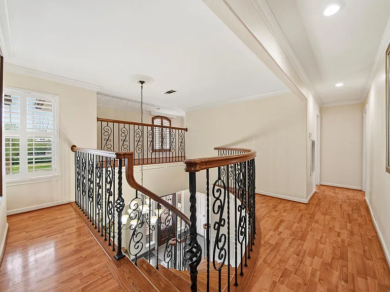 11730 Denise Dr — Photo 13