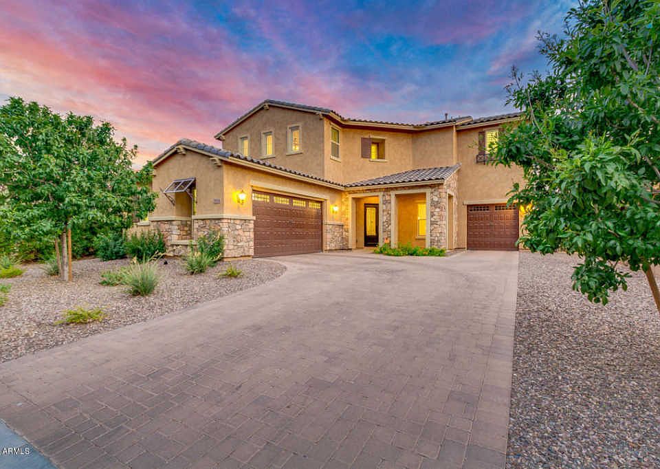 1st image of 7854 S Penrose Dr