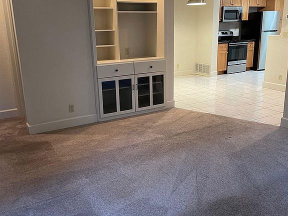 4th image of 7822 Tuscany Dr