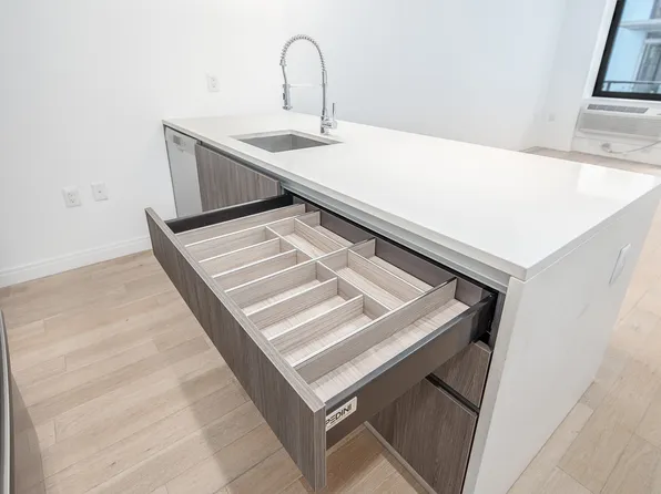 148 1st Street image 113 of 204