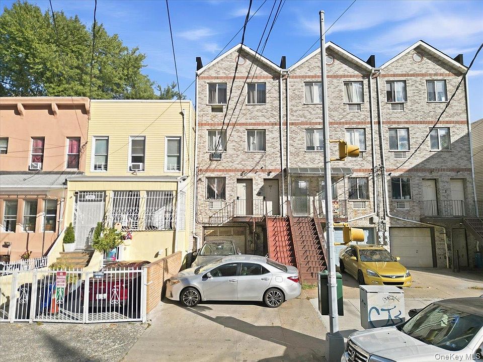 1st image of 2050 Arthur Avenue