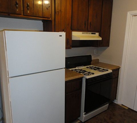 4th image of 2870 Lakemont Dr SW