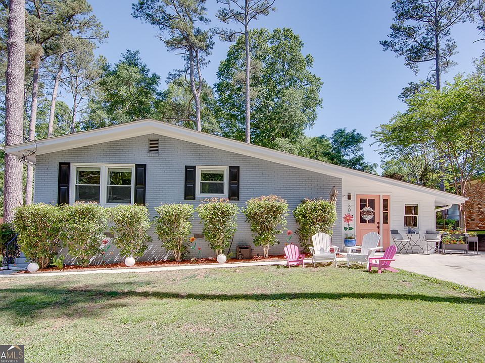 1st image of 3056 Vine Cir