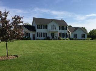 3824 Sweet Briar Dr, Medina, OH 44256