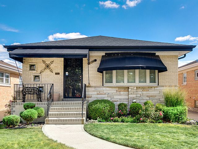 1st image of 5021 N Leonard Dr