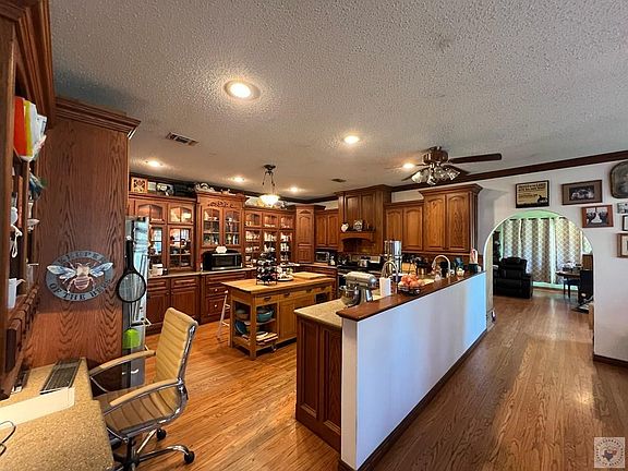 5th image of 1105 County Road 3306