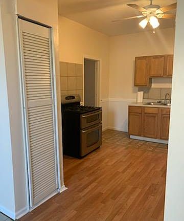 2nd image of 1512 N Greenview Ave #2RFB