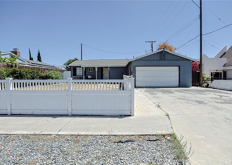 1st image of 8802 Lampson Ave