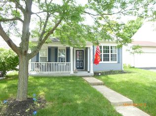 1663 Wind Song Ln, Aurora, IL 60504