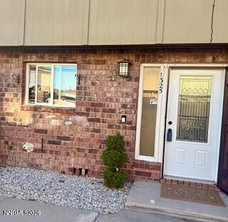 1st image of 1325 N Lompa Ln