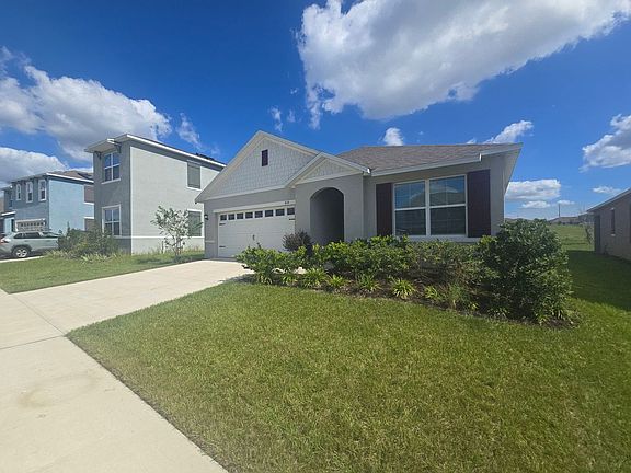 2nd image of 859 Griffon Ave