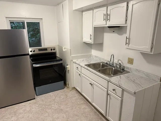 435 E 7th Ave — Photo 5