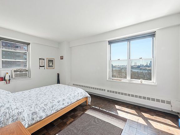 3rd image of 575 Grand St Unit F802