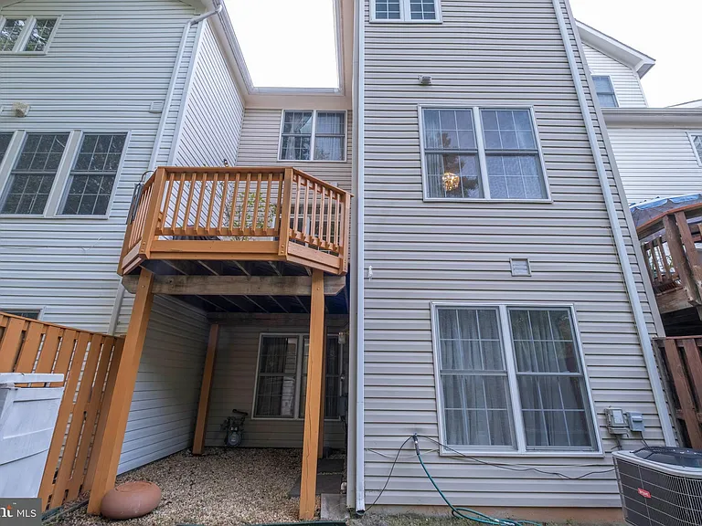 8 Calabash Ct — Photo 41