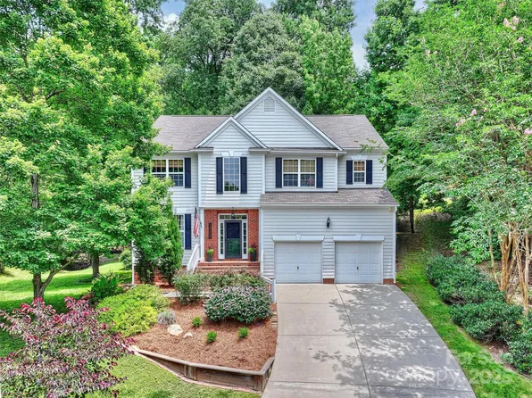 14203 Queens Carriage Pl, Charlotte, NC 28278