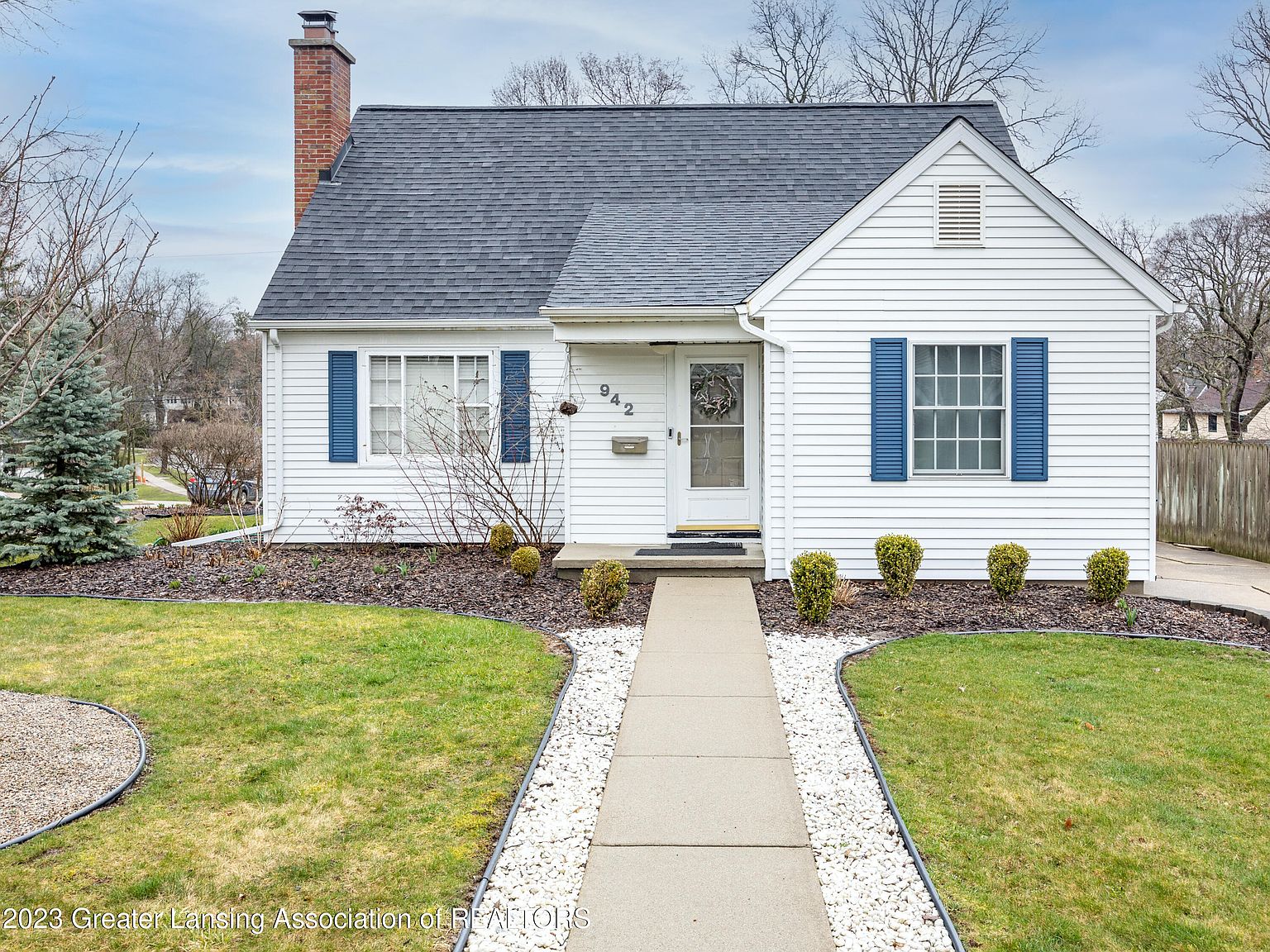 942 Cresenwood Rd, East Lansing, MI 48823 Zillow