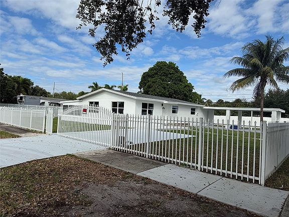 3rd image of 2971 NW 166th St