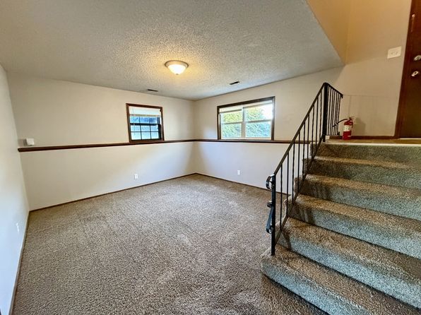 3423 Harvard Rd APT A