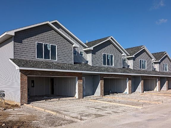 2nd image of 1661 Aspen Ct