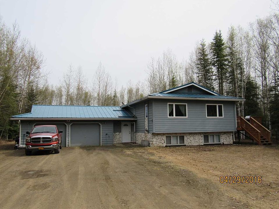 1st image of 2696 Beech Dr
