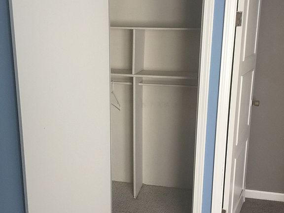4th image of 312 W 1550 N