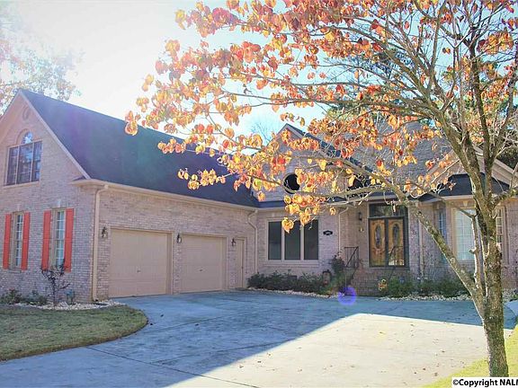 2nd image of 1703 Pinewood Dr NW