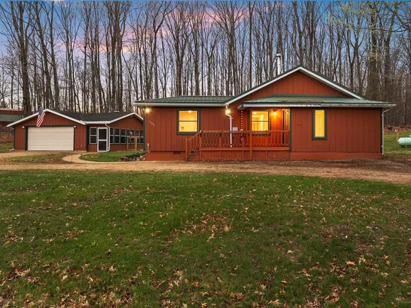 10257 Cedar Valley Ln, Suring, WI 54174