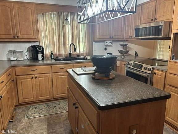 2nd image of 112 Beechwood Dr